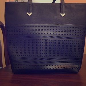 Stella & dot Hudson perf medium tote